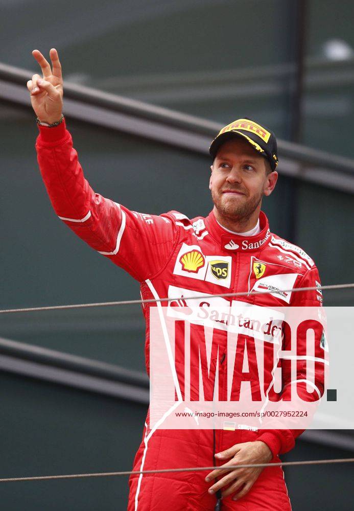 Shanghai: Motorsports: FIA Formula One World Championship WM Weltmeisterschaft 2017 5 Sebastian Vettel (GER, Scuderia Ferrari) Chinese Formula One Grand Prix Shanghai Circuit on April 08, 2017 in Shanghai, China. (Photo by Hoch Zwei) Shanghai China
