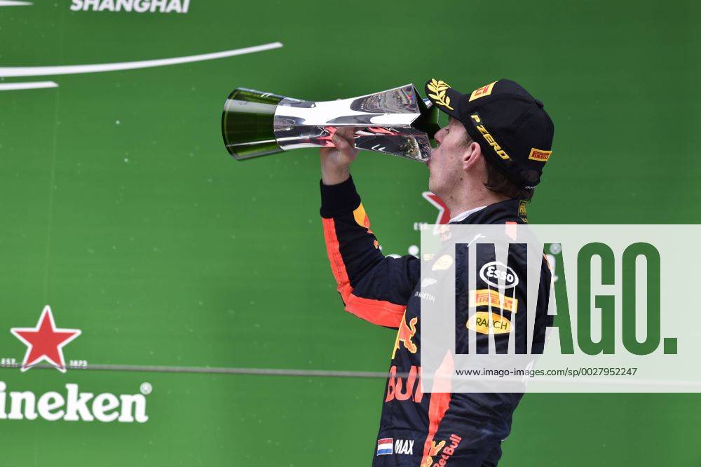 Shanghai: Motorsports: FIA Formula One World Championship WM Weltmeisterschaft 2017 33 Max Verstappen (NDL, Red Bull Racing) Chinese Formula One Grand Prix Shanghai Circuit on April 08, 2017 in Shanghai, China. (Photo by Hoch Zwei) Shanghai China