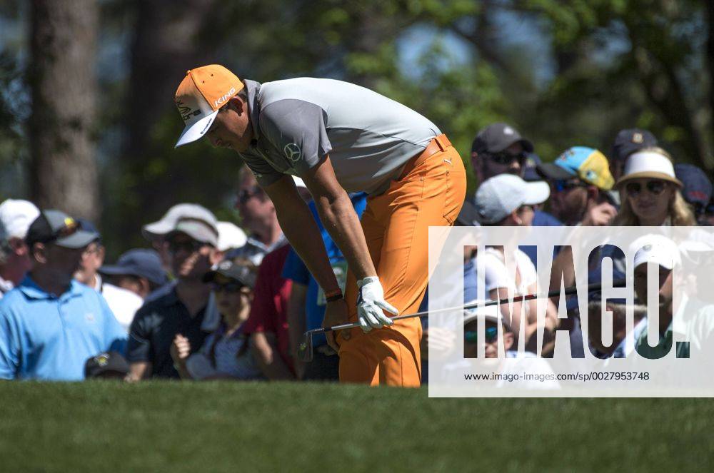 Ricky Fowler reacts after hitting off the fourth tee box during the fourth round of the 2017 Masters Tournament at Augusta National Golf Club in Augusta, Georgia on April 9, 2017. AUG20170409303 KEVINxDIETSCH