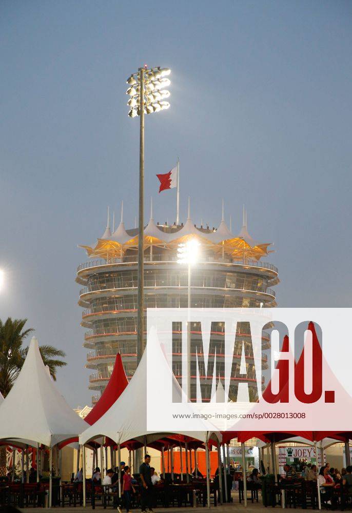 Motorsports: FIA Formula One World Championship WM Weltmeisterschaft 2017, Grand Prix of Bahrain, Tower Sakhir Bahrain ZWEIx