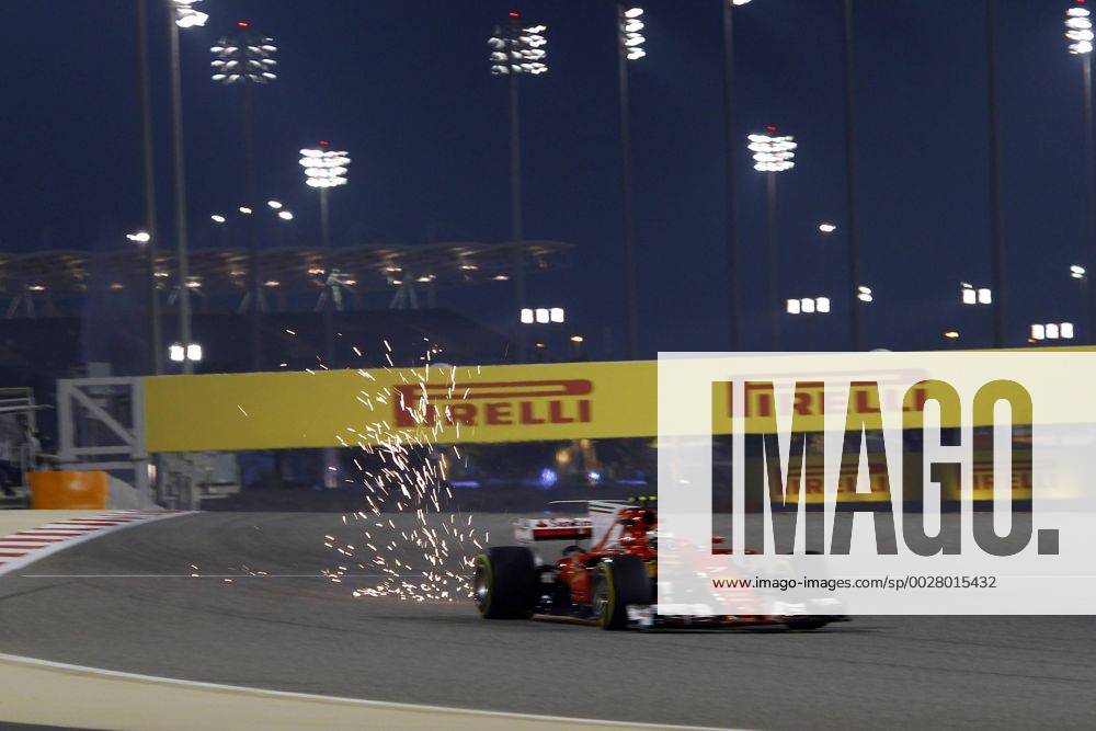 Bahrain Grand Prix, Sakhir 13 - 16 April 2017 14.04.2017 - Free Practice 2, Kimi Raikkonen (FIN) Scuderia Ferrari SF70H