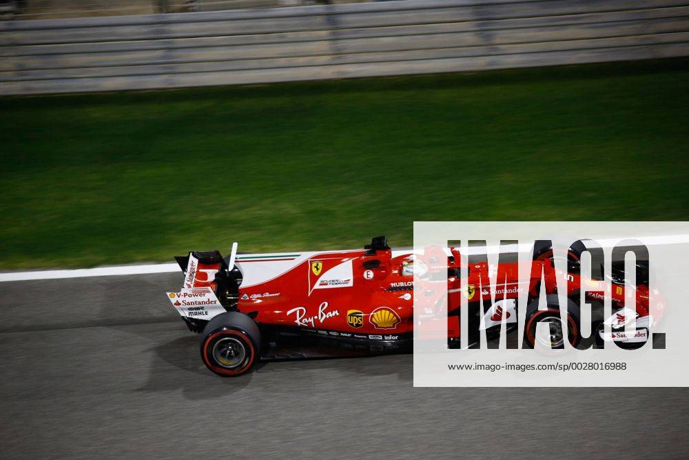 Motorsports: FIA Formula One World Championship WM Weltmeisterschaft 2017, Grand Prix of Bahrain, 5 Sebastian Vettel (GER, Scuderia Ferrari) Sakhir Bahrain ZWEIx