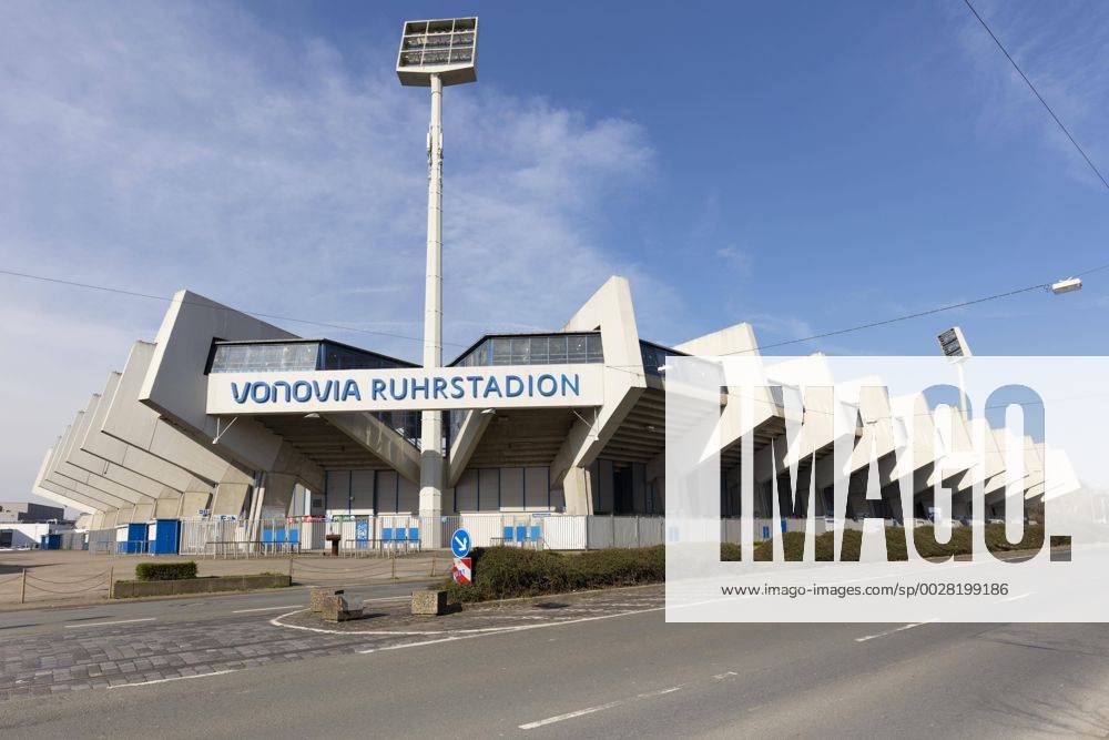 Fußball, Stadiongeschichte VfL Bochum Vonovia Ruhrstadion, Fußballstadion des VfL Bochum, Bochum, Ruhrgebiet, Nordrhein-Westfalen, Deutschland, Europa ibldwh04517522