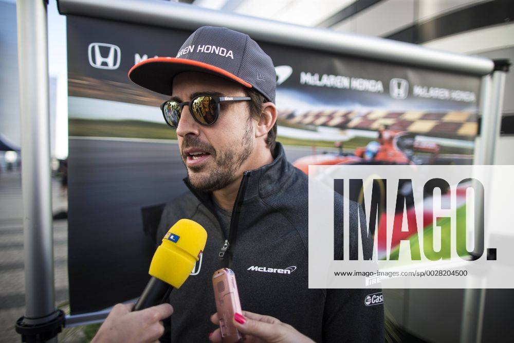 Motorsports: FIA Formula One World Championship WM Weltmeisterschaft 2017, Grand Prix of Russia, 14 Fernando Alonso (ESP, McLaren Honda), Sotschi Russia ZWEIx