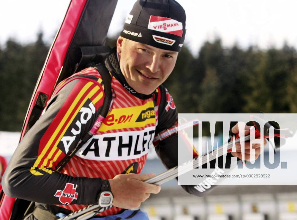 Sven Fischer (Deutschland) Biathlon Herren Biathlon 2004, Training Einzelbild Oberhof Biathlon Herren Biathlon 2004, Training Einzelbild Oberhof
