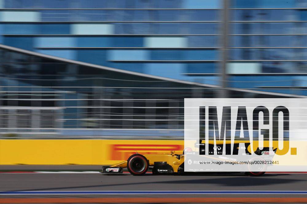 Motorsports: FIA Formula One World Championship WM Weltmeisterschaft 2017, Grand Prix of Russia, 27 Nico Hülkenberg (Renault F1 Team), Sotschi Russia ZWEIx
