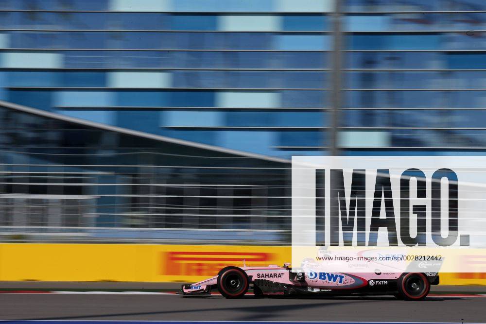 Motorsports: FIA Formula One World Championship WM Weltmeisterschaft 2017, Grand Prix of Russia, 11 Sergio Perez (2 MEX, Sahara Force India F1 Team), Sotschi Russia ZWEIx