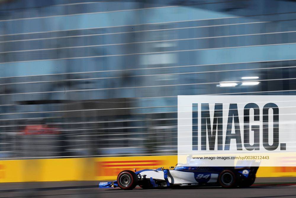 Motorsports: FIA Formula One World Championship WM Weltmeisterschaft 2017, Grand Prix of Russia, 94 Pascal Wehrlein (GER, Sauber F1 Team), 94 Pascal Wehrlein (GER, Sauber F1 Team), Sotschi Russia ZWEIx