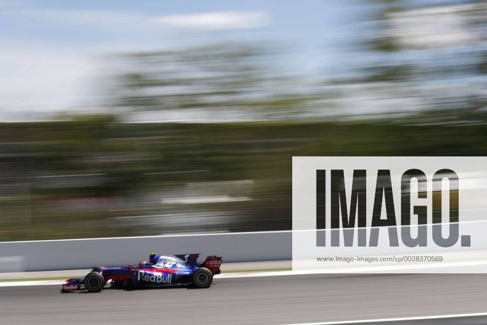 Motorsports: FIA Formula One World Championship WM Weltmeisterschaft 2017, Grand Prix of Spain, 55 Carlos Sainz Junior (ESP, Scuderia Toro Rosso), Barcelona Spain ZWEIx