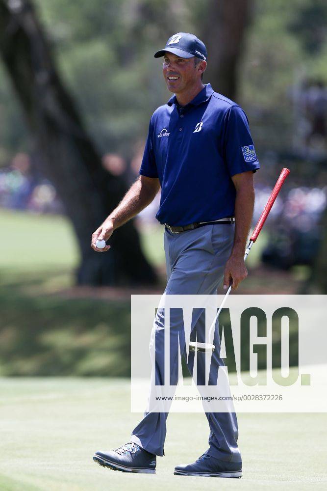 Ponte Vedra Beach, Florida, United States - Matt Kuchar walks off the 9th green during the second round of The PLAYERS Championship at TPC Sawgrass. Golf 2017: The PLAYERS Championship - Round 2 - ZUMAw109 20170512_zap_w109_023