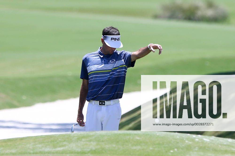 Ponte Vedra Beach, Florida, United States - Bubba Watson takes a drop on the 9th green during the second round of The PLAYERS Championship at TPC Sawgrass. Golf 2017: The PLAYERS Championship - Round 2 - ZUMAw109 20170512_zap_w109_034