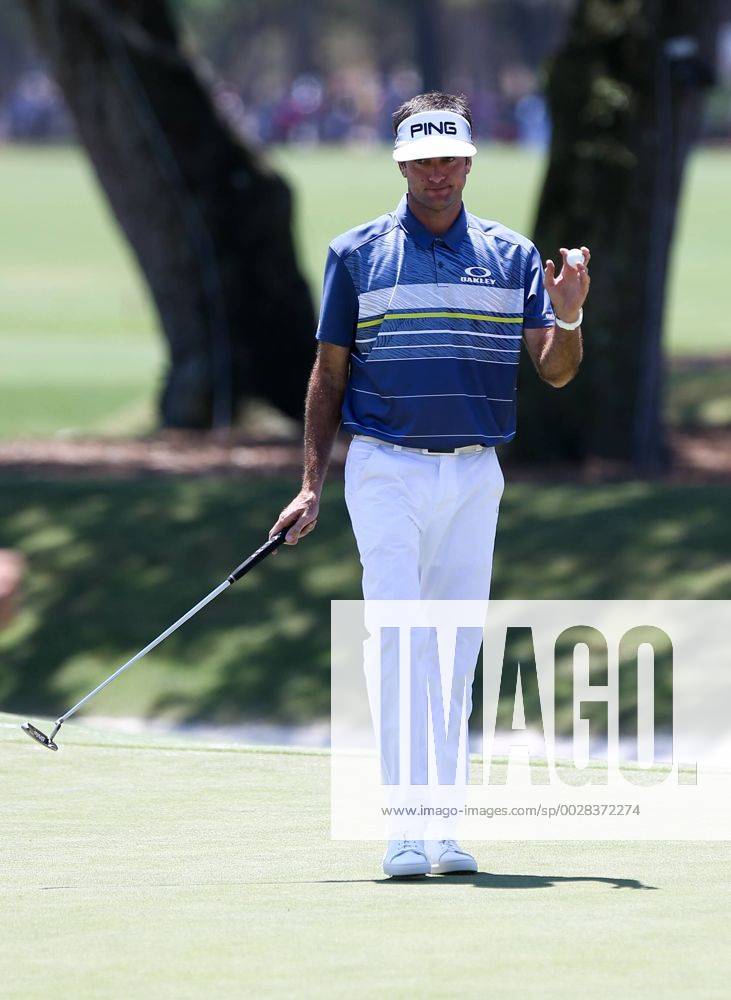 Ponte Vedra Beach, Florida, United States - Bubba Watson waves to the crowd after putting the 9th green during the second round of The PLAYERS Championship at TPC Sawgrass. Golf 2017: The PLAYERS Championship - Round 2 - ZUMAw109 20170512_zap_w109_037