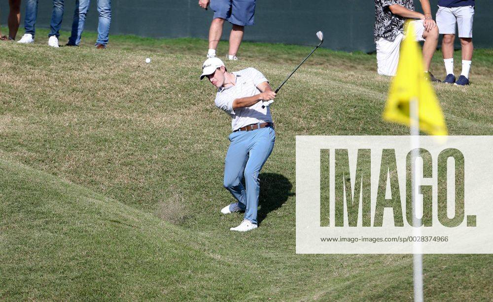 - SPORT May 12, 2017 - Ponte Vedra Beach, Florida, United States - Patrick Cantlay chips on to the 9th green during the second round of The PLAYERS Championship at TPC Sawgrass. Golf 2017: The PLAYERS Championship - Round 2 - ZUMAw109 20170512_zap_w109_081