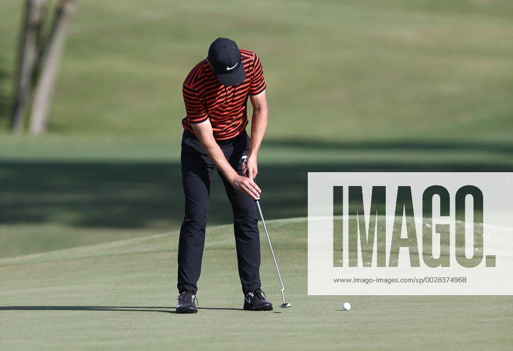 Ponte Vedra Beach, Florida, United States - Kyle Stanley putts the 9th green during the second round of The PLAYERS Championship at TPC Sawgrass. Golf 2017: The PLAYERS Championship - Round 2 - ZUMAw109 20170512_zap_w109_083