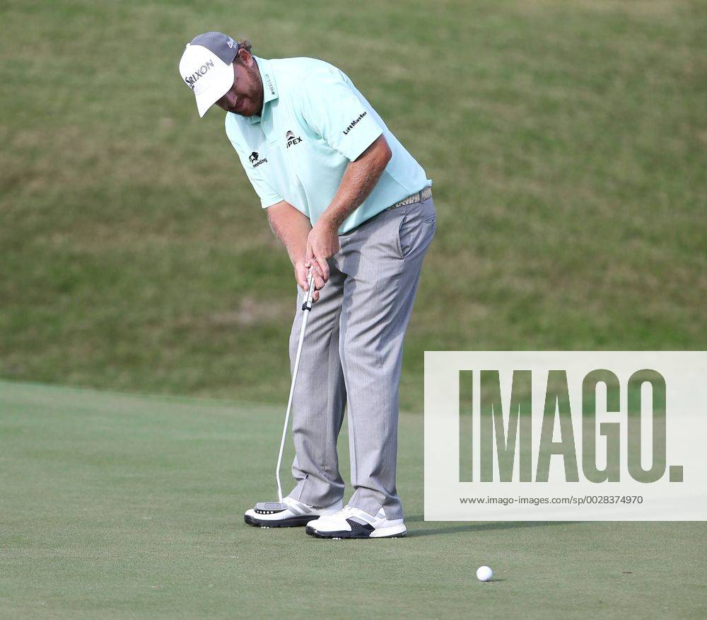 Ponte Vedra Beach, Florida, United States - J.B. Holmes putts the 9th green during the second round of The PLAYERS Championship at TPC Sawgrass. Golf 2017: The PLAYERS Championship - Round 2 - ZUMAw109 20170512_zap_w109_085