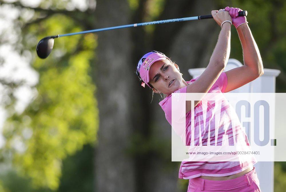 Lexi Thompson tees off on the 18th hole during the third round of the Kingsmill Championship on the Kingsmill Resort River Course in Williamsburg, Virginia. CSM LPGA Golf Damen 2017: Kingsmill Championship MAY 20 - ZUMAc04_ 20170520_zaf_c04_081