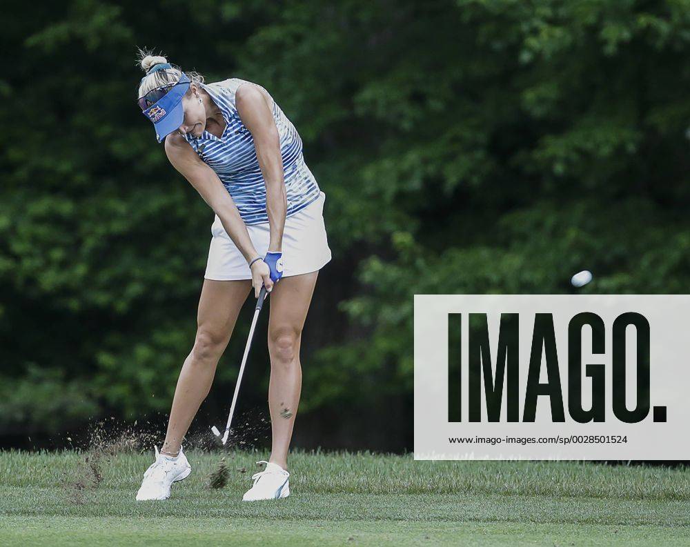 Lexi Thompson takes her second shot on the 6th fairway during the final round of the Kingsmill Championship on the Kingsmill Resort River Course in Williamsburg, Virginia. CSM LPGA Golf Damen 2017: Kingsmill Championship Final Round MAY 21 - ZUMAc04_ 20170521_zaf_c04_113