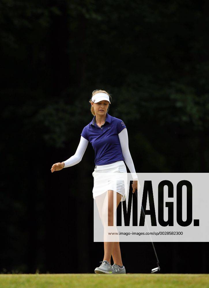 Ann Arbor, Michigan, United States - Nelly Korda of Bradenton, Florida reacta after missing her shot on the 6th green during the final round of the LPGA Golf Damen Volvik Championship at Travis Pointe Country Club, Ann Arbor, MI, USA Sunday, May 28, 2017. LPGA Volvik Championship - ZUMAn230 20170528_zaa_n230_267