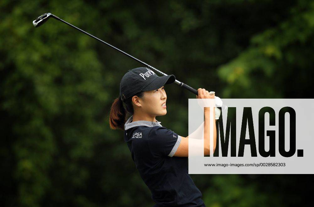 Ann Arbor, Michigan, United States - Jennifer Song of the United States tees off on the 7th tee during the final round of the LPGA Golf Damen Volvik Championship at Travis Pointe Country Club, Ann Arbor, MI, USA Sunday, May 28, 2017. LPGA Volvik Championship - ZUMAn230 20170528_zaa_n230_264