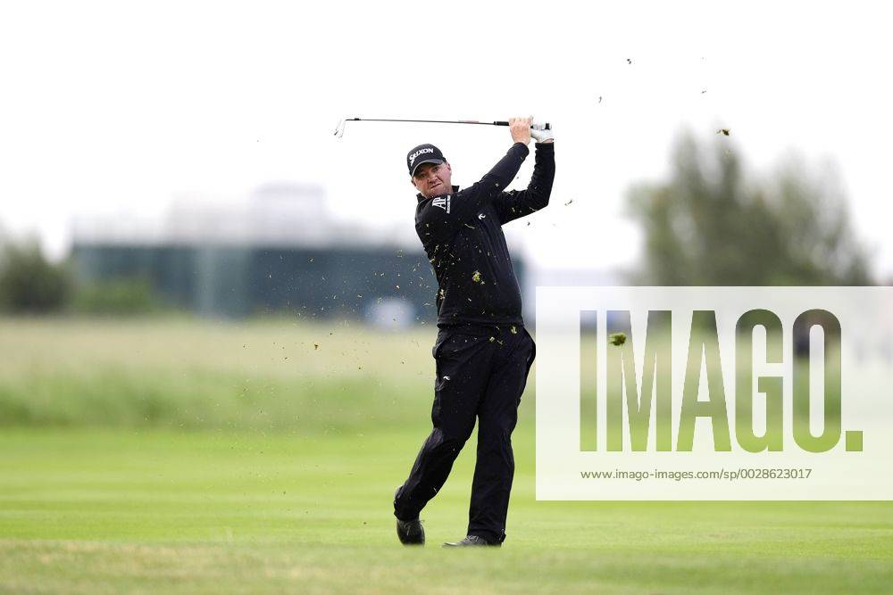 Peter Hansson, Sverige, under dag tva av golftävlingen Nordea Masters den 2 juni 2017 i Barsebäck.
