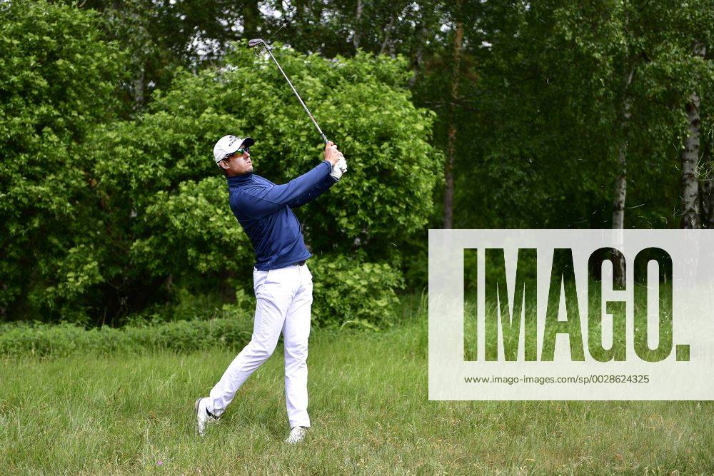 Alexander Björk, Sverige, under dag tva av golftävlingen Nordea Masters den 2 juni 2017 i Barsebäck.