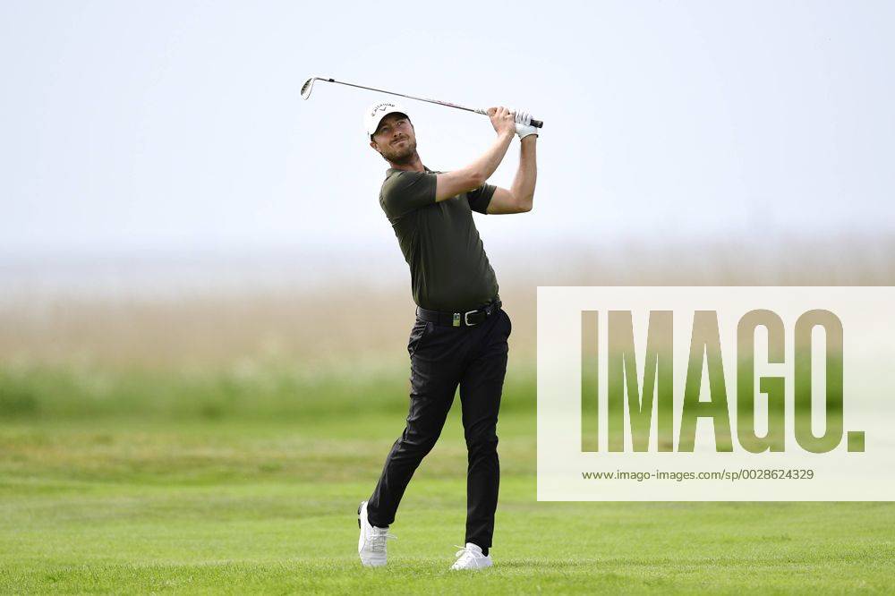 Jens Fahrbring, Sverige, under dag tva av golftävlingen Nordea Masters den 2 juni 2017 i Barsebäck.