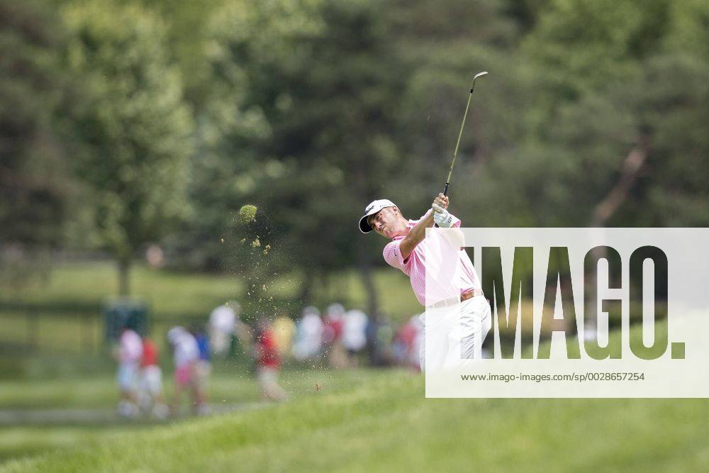 DUBLIN, OH - JUNE 04: PGA Golf Herren golfer Justin Thomas hitting from the fairway during the Memorial Tournament - Final Round on June 4, 2017 at Muirfield Village Golf Club in Dublin, Ohio (Photo by Khris Hale Icon Sportswire) GOLF: JUN 04 PGA - the Memorial Tournament - Final Round Icon170604087