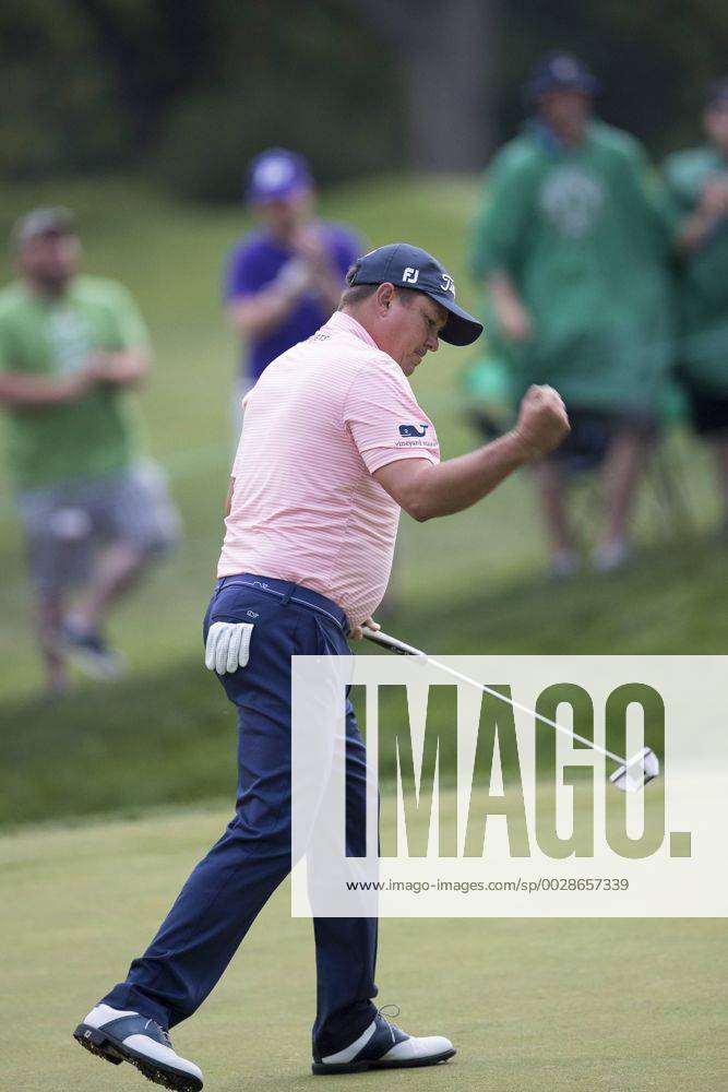 DUBLIN, OH - JUNE 04: PGA Golf Herren golfer Jason Dufner shows his reaction and emotions after winning the Memorial Tournament - Final Round on June 4, 2017 at Muirfield Village Golf Club in Dublin, Ohio (Photo by Khris Hale Icon Sportswire) GOLF: JUN 04 PGA - the Memorial Tournament - Final Round Icon170604110