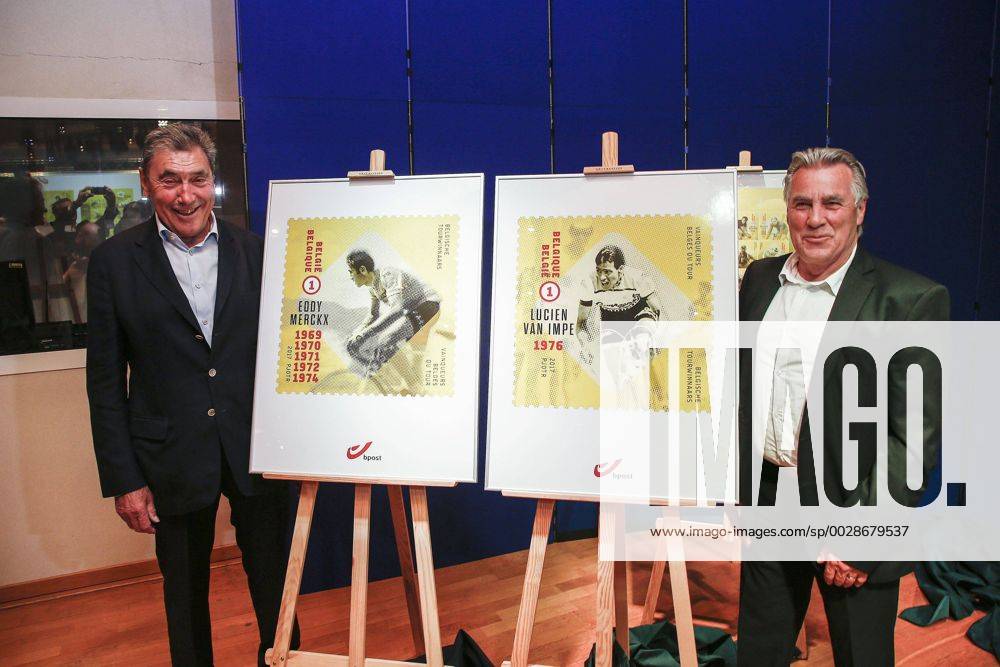 Eddy Merckx - Lucien Van Impe CYCLISME : Eddy Merckx en Lucien Van Impe devoilent leur propre timbre poste - Antwerp - 07 06 2017 PhotoNews Panoramic
