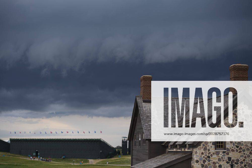 Ett oväder drar in över golfbanan Erin Hills inför golfturneringen US Open den 14 juni 2017 i Hartford.
