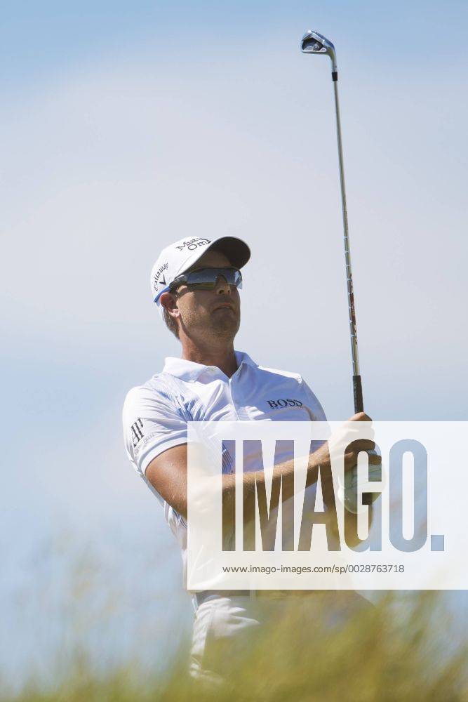 Sveriges Henrik Stenson under första omgangen i golfturneringen US Open den 15 juni 2017 i Hartford.