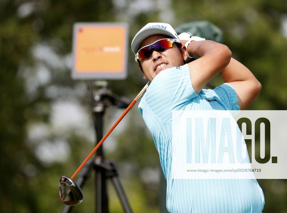 Golf: Matsuyama at U.S. Open 1st round Japan s Hideki Matsuyama hits a tee shot on the 17th hole during the first round of the U.S. Open Championship at Erin Hills in Erin, Wisconsin, on June 15, 2017. After shooting a 2-over 74, Matsuyama sat in a tie for 82nd place.