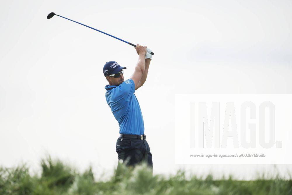 Sveriges Henrik Stenson under andra omgangen i golfturneringen US Open den 16 juni 2017 i Hartford.