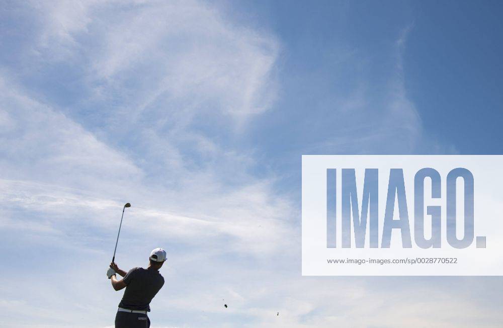 Cameron Champ hits off the 18th tee during round 2 of the 117th U.S. Open golf tournament at Erin Hill golf course in Erin, Wisconsin on June 16, 2017. WIS20170616327 KEVINxDIETSCH