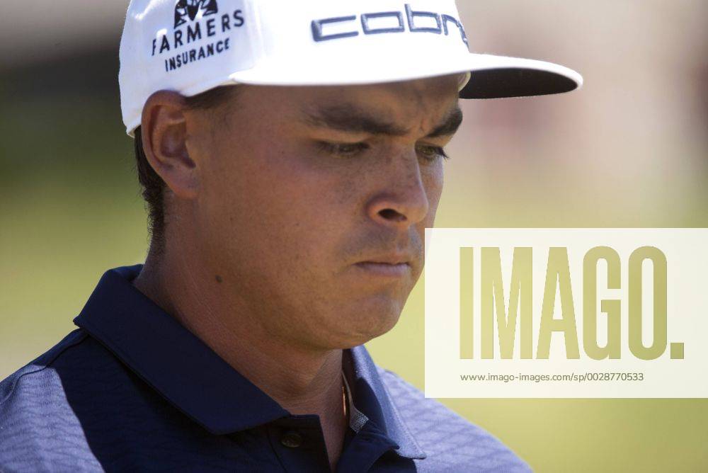 Rickie Fowler prepares to drive off the 1st tee during round 2 of the 117th U.S. Open golf tournament at Erin Hill golf course in Erin, Wisconsin on June 16, 2017. WIS20170616338 KEVINxDIETSCH