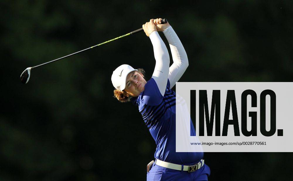 Belmont, Michigan, United States - Katie Burnett of the United States tees off on the 5th tee during the second round of the Meijer LPGA Golf Damen Classic golf tournament at Blythefield Country Club in Belmont, MI, USA Friday, June 16, 2017. Meijer LPGA Classic - Round Two - ZUMAn230 20170616_zaa_n230_163
