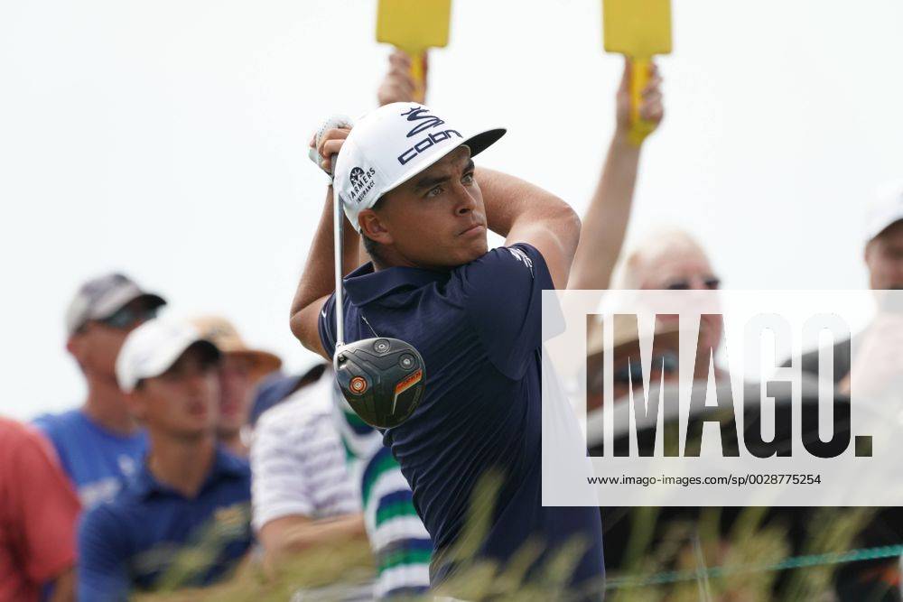 Rickie Fowler (USA), JUNE 16, 2017 - Golf : Rickie Fowler of the United States on the 8th hole during the second round of the 117th U.S. Open Championship at Erin Hills golf course in Erin, Wisconsin, United States. NOxTHIRDxPARTYxSALES. (waha020732)