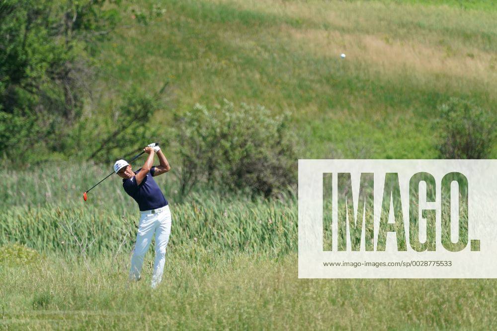 Rickie Fowler (USA), JUNE 16, 2017 - Golf : Rickie Fowler of the United States on the 2nd hole during the second round of the 117th U.S. Open Championship at Erin Hills golf course in Erin, Wisconsin, United States. NOxTHIRDxPARTYxSALES. (waha020745)