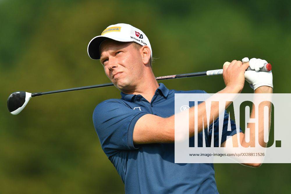 Marcel SIEM (GER), Aktion,Einzelbild,angeschnittenes Einzelmotiv,Halbfigur,halbe Figur. ProAm ,GOLF,BMW International Open 2017 am 21.06.2017 in Muenchen Eichenried.