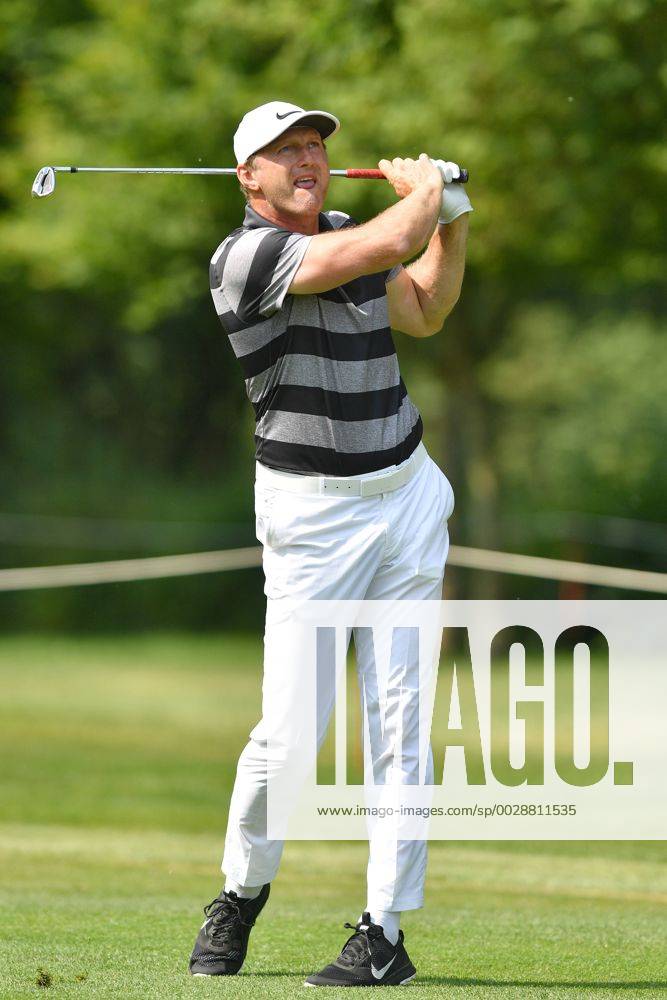 Ralph HASENHUETTL (Trainer RB Leipzig),Aktion,Einzelaktion, Einzelbild,Freisteller,Ganzkoerperaufnahme,ganze Figur. ProAm ,GOLF,BMW International Open 2017 am 21.06.2017 in Muenchen Eichenried.
