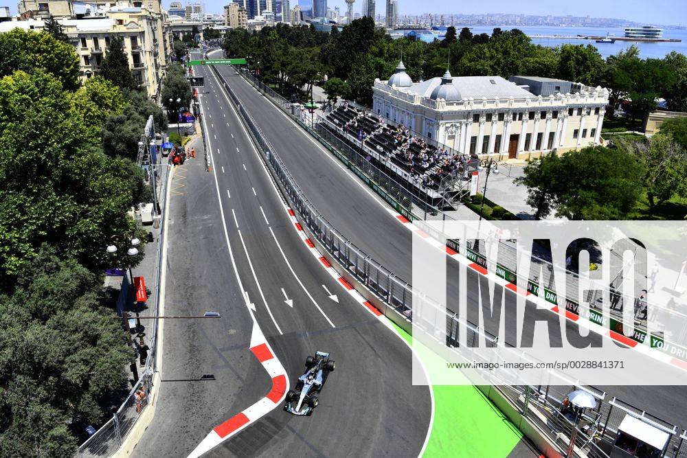 Motorsports: FIA Formula One World Championship WM Weltmeisterschaft 2017, Grand Prix of Europe, 77 Valtteri Bottas (FIN, Mercedes AMG Petronas) Baku Azerbaijan ZWEIx