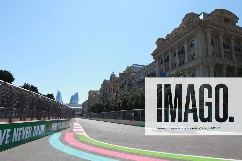 Motorsports: FIA Formula One World Championship WM Weltmeisterschaft 2017, Grand Prix of Europe, 19 Felipe Massa (BRA, Williams Martini Racing), Baku Azerbaijan ZWEIx
