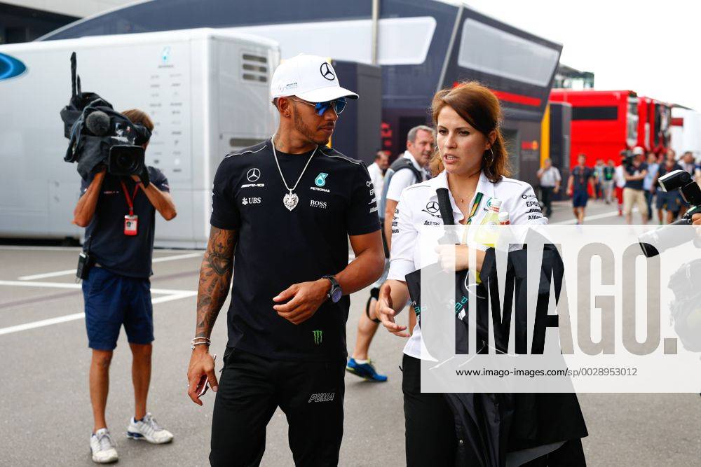 Motorsports: FIA Formula One World Championship WM Weltmeisterschaft 2017, Grand Prix of Austria, 44 Lewis Hamilton (GBR, Mercedes AMG Petronas F1 Team), Spielberg Austria ZWEIx