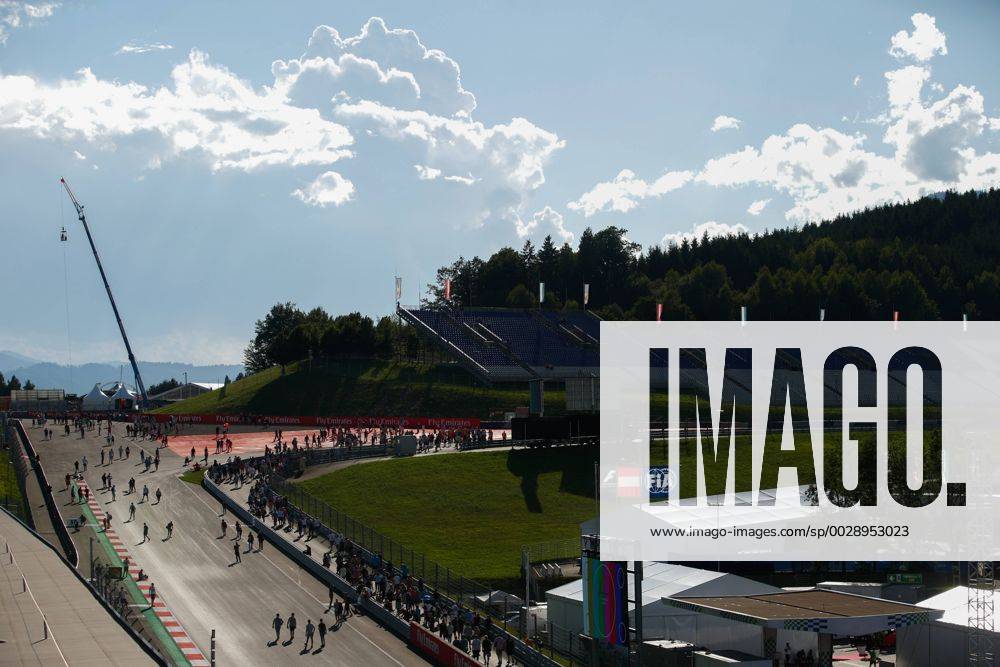 Motorsports: FIA Formula One World Championship WM Weltmeisterschaft 2017, Grand Prix of Austria, General view, Red Bull Ring Spielberg Spielberg Austria ZWEIx