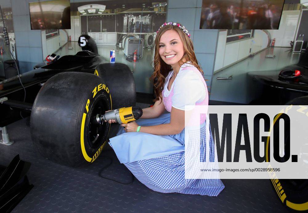 FORMULA 1 - GP of Austria 2017 SPIELBERG,AUSTRIA,07.JUL.17 - MOTORSPORTS, FORMULA 1 - Grand Prix of Austria, Red Bull Ring, free practice. Image shows Sophie. Keywords: Formula Una. GEPAxpictures xChristianxWalgram