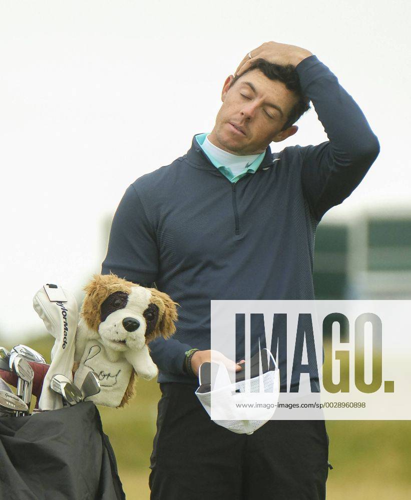 - SPORT July 7th 2017, Portstewart Golf Club, Portstewart, Northern Ireland; Dubai Duty Free Irish Open Golf Championship, Day 2; A despondent Rory McIlroy (NIR) at the end of his second round after failing to make the cut Cookex ActionPlus11898571