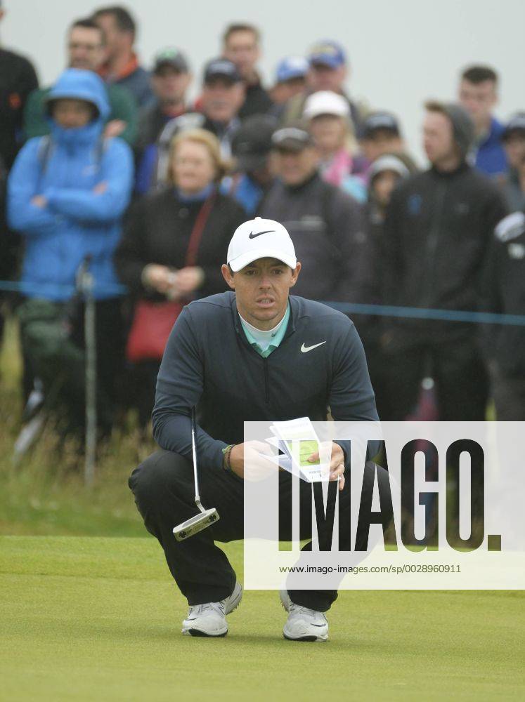 July 7th 2017, Portstewart Golf Club, Portstewart, Northern Ireland; Dubai Duty Free Irish Open Golf Championship, Day 2; Rory McIlroy (NIR) studies the 15th green during the second round of the Dubai Duty Free Irish Open Cookex ActionPlus11898555