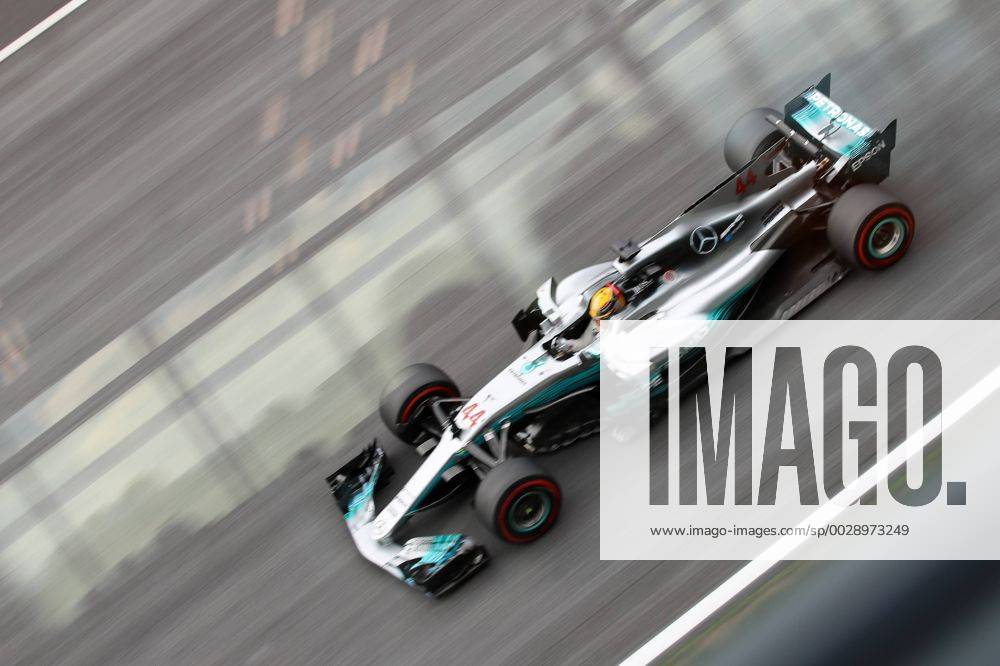 FORMULA 1 - GP of Austria 2017 SPIELBERG,AUSTRIA,08.JUL.17 - MOTORSPORTS, FORMULA 1 - Grand Prix of Austria, Red Bull Ring, qualifying. Image shows Lewis Hamilton (GBR Mercedes). GEPAxpictures xChristianxWalgram