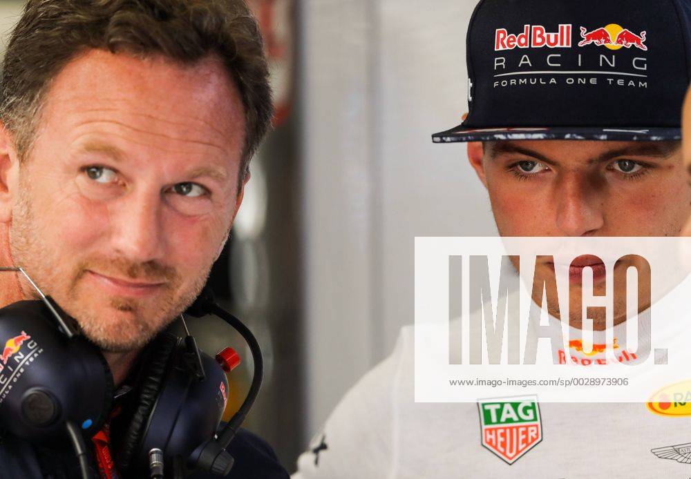FORMULA 1 - GP of Austria 2017 SPIELBERG,AUSTRIA,08.JUL.17 - MOTORSPORTS, FORMULA 1 - Grand Prix of Austria, Red Bull Ring, free practice. Image shows team principal Christian Horner (Red Bull Racing) and Max Verstappen (NED Red Bull Racing). GEPAxpictures xDanielxGoetzhaber