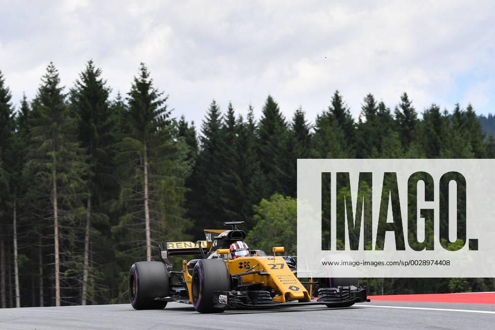 Nico HUELKENBERG,HÜLKENBERG (GER,Renault F1 Team), Aktion in seinem Rennwagen, 3.Training, Formel 1:GP von Oesterreich, Red Bull Ring Zeltweg,Spielberg,Saison 2017,am 08.07.2017.